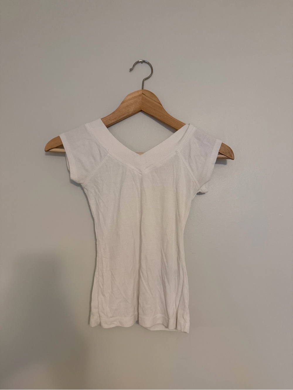 BDG White V-Neck Short Sleeve Ribbed Tee